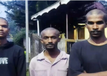 ജോലി തേടിയെത്തിയ യുവാക്കളെ കഞ്ചാവ് കച്ചവടക്കാരായി മുദ്രകുത്തി, പിന്നാലെ തലമൊട്ടയടിച്ച് വിവസ്ത്രരാക്കി ക്രൂര മര്‍ദനം, ആറ് പേര്‍ക്കെതിരെ കേസെടുത്ത് പൊലീസ്