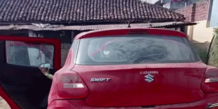 ഓടിക്കൊണ്ടിരുന്ന കാറിൽ യുവതിയുടെ കരച്ചിലും ശബ്ദവും!! തട്ടിക്കൊണ്ടു പോയതെന്നു കരുതി വഴി യാത്രക്കാരൻ കാർ നമ്പർ സഹിതം പോലീസിനെ അറിയിച്ചു, ഓടിപ്പിടിച്ച് പോലീസെത്തിയപ്പോൾ കണ്ടത് ഭാര്യയും ഭർത്താവും തമ്മിൽ നടന്ന പൊരിഞ്ഞ വഴക്ക്, ഉച്ചത്തിൽ കേട്ട സൗണ്ട് യുവതി ഭർത്താവിനോട് ശബ്ദത്തിൽ സംസാരിച്ചത്