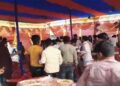 ഇത് ഒരുതരം വല്ലാത്ത ഏർപ്പാടായിപ്പോയി… വിവാഹവിരുന്നിന് ചെക്കന്റെ വീട്ടുകാരോട് വിളമ്പുമെന്ന് പറഞ്ഞത് മട്ടൺ, മുന്നിലെത്തിയതോ ചിക്കൻ കാല്… പിന്നെ നടന്നത് ചറപറ അടിയും വടിവാളുകൊണ്ടുള്ള ആക്രമണവും, 12 പേർക്ക് പരുക്ക്