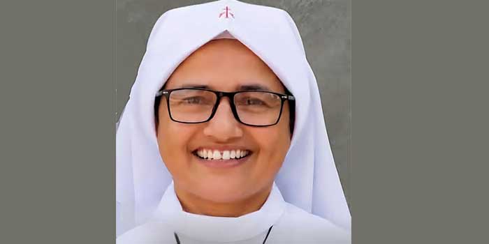 ഓടിക്കൊണ്ടിരുന്ന സ്വകാര്യബസിൽ നിന്ന് തെറിച്ചുവീണ് കന്യാസ്ത്രീക്ക് ദാരുണാന്ത്യം, അപകടം ബസ് വളവുതിരിയുന്നതിനിടെ!! വിദ്യാർത്ഥികളുൾപ്പെടെ നിരവധി യാത്രക്കാർ ഉണ്ടായിരിക്കെ ബസ് ഓടിയത് വാതിൽ തുറന്നിട്ടെന്ന് ദൃക്സാക്ഷികൾ