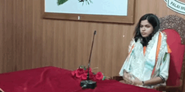 ‘സിപിഐഎമ്മുമായി അവിശുദ്ധ സഖ്യം പുലർത്തുന്ന സ്വതന്ത്ര മുന്നണിയെ താങ്ങാൻ ആത്മാഭിമാനം അനുവദിക്കുന്നില്ല‘; പാലാ ന​ഗരസഭയിൽ പാളയത്തിൽ പട; ചെയർപേഴ്സണെ കൈവിട്ട് കൂട്ടാളികൾ; അഞ്ച് കോൺഗ്രസ് കൗൺസിലർമാർ പിന്തുണ പിൻവലിച്ചു