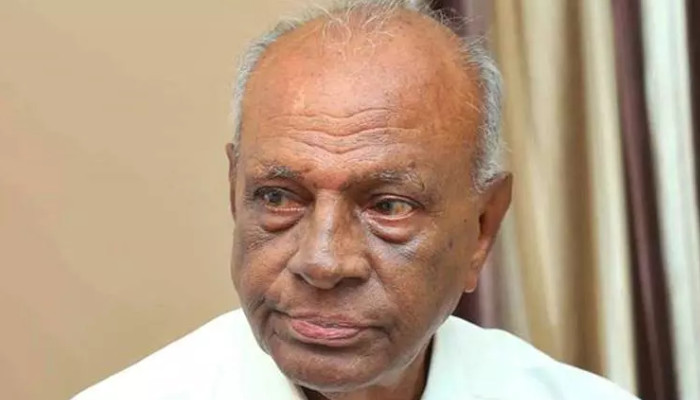 “ടി.കെ. ഗോവിന്ദനും കുഞ്ഞികൃഷ്ണനും പരനാറികള്”, ജി. സുധാകരനാണെങ്കില് ധിക്കാരി, തന്നേക്കാൾ നാലിരട്ടി പ്രായമുള്ള സഖാക്കളോട് അദ്ദേഹം പെരുമാറിയ രീതി കണ്ട് താന് അത്ഭുതപ്പെട്ടിട്ടുണ്ട്, പി കെ ശ്യാമളയെ സ്ഥാനാർഥിയാക്കിയതില് പാര്ട്ടിക്ക് തെറ്റുപറ്റി- രൂക്ഷ വിമർശനവുമായി പാലൊളി മുഹമ്മദ് കുട്ടി