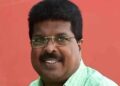 തലസ്ഥാന നഗരിയിൽ ഗതാഗത തടസമുണ്ടാക്കി വഴി തടഞ്ഞ് പ്രകടനം, മുൻ എംഎൽഎ പിപി ചിത്തരഞ്ജൻ ഉൾപ്പെടെ മൂന്ന് പേർക്ക് രാവിലെ മുതൽ വൈകുന്നേരം വരെ കോടതി മുറിയിൽ നിൽപ് ശിക്ഷ, 1600 രൂപ പിഴയും വിധിച്ച് കോടതി