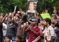 ‘പെപ്പർ സ്പ്രേയടക്കം കൈയ്യിലുണ്ട്; ഗുണ്ടാസംഘാംഗങ്ങളും ഉൾപ്പെട്ടിട്ടുണ്ട്‘; 200 പേർ കരുതൽ കസ്റ്റഡിയിലെടുത്ത് പോലീസ് 17 ഡൽഹി മെട്രോ സ്റ്റേഷനുകൾ ഇന്ന് അടച്ചിടും; സിജെപി-  സർക്കാർ ചർച്ചയ്ക്ക് ഇന്ന് സാധ്യത; ‘ധർമ്മേന്ദ്ര പ്രധാന്റെ രാജി വരെ സമരം തുടരും‘