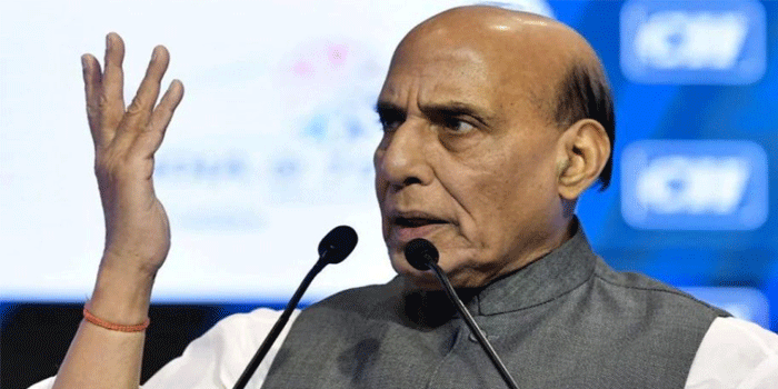‘യുവാക്കളെ രാഷ്ട്രീയ ആയുധമാക്കരുത്’; ഡൽഹി പ്രതിഷേധങ്ങൾക്കിടെ പ്രതിപക്ഷത്തിനെതിരെ രാജ്നാഥ് സിങ്ങിന്റെ രൂക്ഷ വിമർശനം