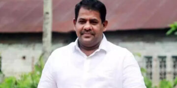 വിദ്യാലയങ്ങളെ സംഘ്പരിവാറിന്റെ വിജ്ഞാന കേന്ദ്രങ്ങളാക്കി മാറ്റാനുള്ള ശ്രമമാണ് നടക്കുന്നത്, പി എം ശ്രീ യുമായി മുന്നോട്ടു പോകാനുള്ള യുഡിഎഫ് തീരുമാനം തികഞ്ഞ ജനവഞ്ചന- റസാഖ് പാലേരി
