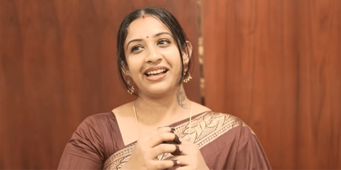 ‘പ്രിയപ്പെട്ട മഞ്ഞപത്രം….ക്ഷമിക്കണം..ഞങ്ങളിൽ ഒരാൾ മരിക്കുന്നതുവരെ ഒരുമിച്ച്’; വിവാഹമോചന പ്രചാരണങ്ങൾക്ക് മറുപടിയുമായി സൗഭാഗ്യ വെങ്കിടേഷ്