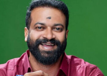 സുഗതന്‍ അകത്ത്തന്നെ, രണ്ട് ജാമ്യാപേക്ഷകളും തള്ളി കോടതി