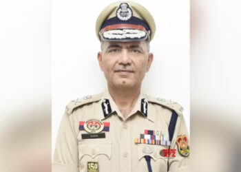 സര്വീസ് പിസ്റ്റള് ഉപയോഗിച്ച് സ്വയം വെടിയുതിര്ത്തു, ത്രിപുര ഡിജിപി പൊലീസ് ആസ്ഥാനത്ത് മരിച്ച നിലയില്