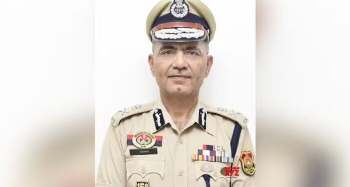സര്വീസ് പിസ്റ്റള് ഉപയോഗിച്ച് സ്വയം വെടിയുതിര്ത്തു, ത്രിപുര ഡിജിപി പൊലീസ് ആസ്ഥാനത്ത് മരിച്ച നിലയില്