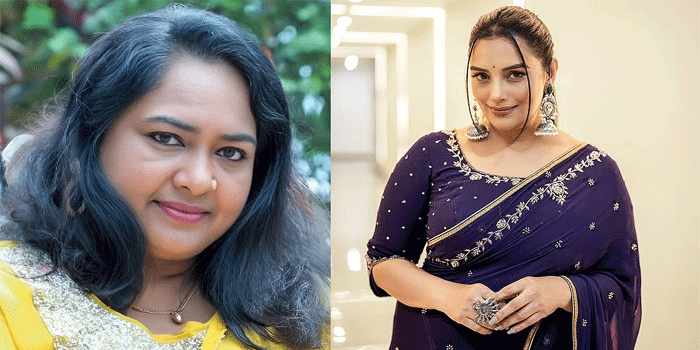 ‘ഞാൻ സ്ഥാനമൊഴിയുന്നില്ല‘; അമ്മ പ്രസിഡന്റ് പദവിയിൽ തുടരുമെന്ന് ശ്വേത മേനോൻ; കടിച്ചുതൂങ്ങിയിരിക്കാനാണ് ഉദ്ദേശ്യമെങ്കിൽ ഓഫീസിന് മുന്നിൽ സത്യാഗ്രഹം ഇരിക്കുമെന്ന് ഉഷ ഹസീന ; പ്രശ്ന പരിഹാരത്തിനായി രൂപീകരിച്ച അഡ്ഹോക് കമ്മിറ്റി പ്രശ്നത്തിൽ