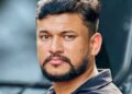 ‘ഞാൻ കീഴടങ്ങുന്നുമില്ല, ഹാജരാകുന്നുമില്ല, നിന്റെ ബുദ്ധിക്ക് എന്നെ പിടിക്കാൻ പറ്റുമെങ്കിൽ എന്നെ വന്ന് പിടിക്കെടാ… ഞാൻ കുറെക്കാലമായി പോലീസുകാരെ കാണാൻ തുടങ്ങിയിട്ട്, നീയൊന്നും കാക്കി കുപ്പായമിടാൻ യോഗ്യനല്ല, സിഐയ്ക്കു കൊടുക്കേണ്ടത് കൊടുത്തിട്ടില്ല, സമയമാകുമ്പോൾ കൊടുത്തോളും’- പോലീസിനെ വെല്ലുവിളിച്ച് അർജുൻ ആയങ്കി
