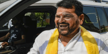 വൻ കോലിളക്കം സൃഷ്ടിച്ച ഗുസ്തി താരങ്ങളുടെ ലൈംഗിക പരാതിക്കേസ്; മുൻ ഗുസ്തി ഫെഡറേഷൻ അധ്യക്ഷൻ ബ്രിജ് ഭൂഷൺ സിങ്ങിനെ കോടതി വെറുതെവിട്ടു
