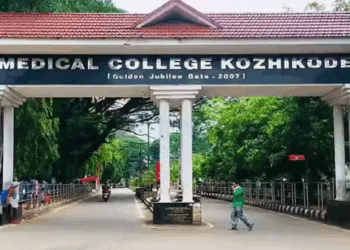 ഭാര്യ പ്രസവത്തിനായി മെഡിക്കൽ കോളേജിൽ; കൂട്ടിരിപ്പിനെത്തിയ ഭർത്താവ് ജീപ്പിൽ മരിച്ച നിലയിൽ