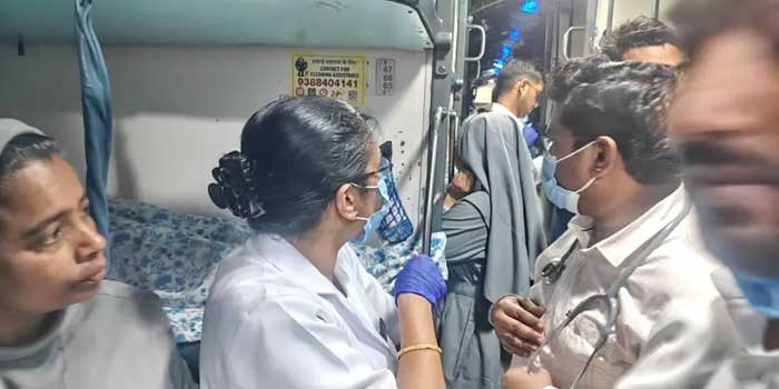 കുട്ടികൾ കഴിച്ചത് ട്രെയിനിലെ പാൻട്രിയിൽ നിന്നുള്ള ഭക്ഷണം മാത്രം!! ടൂർ കഴിഞ്ഞ് കേരളത്തിലേക്കുള്ള മടക്കയാത്രക്കിടെ ഭക്ഷ്യവിഷബാധ, 40 ഓളം വിദ്യാർഥികൾക്ക് ഛർദിയും തലകറക്കവും, ഖാണ്ഡ്‌വ സ്റ്റേഷനിൽ മുൻകൂട്ടി മെഡിക്കൽ ടീമിനെ സജ്ജമാക്കി റെയിൽവേ അധികൃതർ