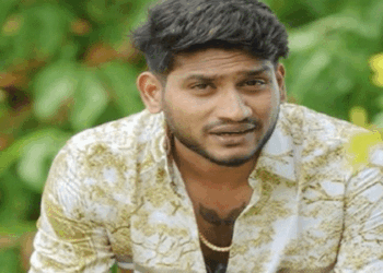 ‘എനിക്കെതിരെ വീഡിയോ ചെയ്യൂ, നിങ്ങൾക്കും വരുമാനം കിട്ടട്ടെ; ഒരു ദിവസം ഒന്നര ലക്ഷത്തോളമാണ് എന്റെ ശമ്പളം ’; ട്രോളുകളോട് അഖിൽ മാരാരുടെ പരിഹാസ മറുപടി