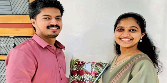 ഡിസംബർ 26 ന് വിവാഹം നടക്കാനിരിക്കെ അനുശ്രീ ജീവനൊടുക്കി; പിന്നാലെ പ്രതിശ്രുത വരൻ അമലും; അപ്രതീക്ഷിത സംഭവത്തിൽ ഞെട്ടിത്തരിച്ച് ബന്ധുക്കളും സുഹൃത്തുക്കളും ; ഇരുവരുടെയും മൊബൈൽഫോണുകൾ പരിശോധിക്കും