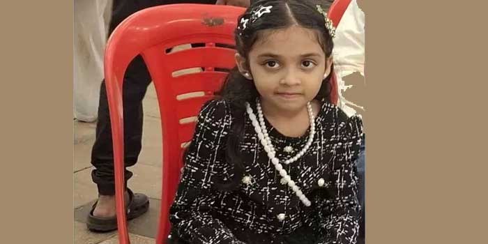 നാട്ടിൽ പോയി തിരിച്ചെത്തിയത് കഴിഞ്ഞ ദിവസം, ഉമ്മ ജോലിക്കു പോയി, റൂമിലുണ്ടായിരുന്നത് ഉപ്പ മാത്രം!! ഫ്ലാറ്റിൽ കളിക്കുന്നതിനി‌ടെ ഷാർജയിൽ മൂന്നാം നിലയിൽ നിന്ന് താഴെവീണ് മലയാളി ബാലികയ്ക്ക് ദാരുണാന്ത്യം, മരണപ്പെട്ടത് കാസർകോട് സ്വദേശികളുടെ ഏക മകൾ