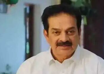 അ​ഞ്ച് കോ​ടി വ​ന്നാ​ൽ 50 ല​ക്ഷം മാ​ത്രം ചെ​ല​വാ​ക്കും, ബാ​ക്കി നേ​താ​ക്ക​ൾ വീതിച്ച് പോക്കറ്റിലാക്കും, തെ​ര​ഞ്ഞെ​ടു​പ്പ് പ്ര​ഖ്യാ​പ​ന​ത്തി​ന് പി​ന്നാ​ലെ കള്ളപ്പണമെത്തും, പ്രചരണം അവസാനിക്കാൻ 15 ദിവസം ബാക്കി നിൽക്കെ ​പണം ചെ​ല​വ​ഴി​ക്കും- ബിജെപിക്കെതിരെ ​ഗുരുതര ആരോപണവുമായി നടൻ ദേവൻ