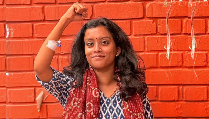 ബിജെപിയോടുള്ള കളി നിര്ത്തിക്കോളൂ…. അല്ലെങ്കില് ബലാത്സംഗം ചെയ്യും, അടുത്ത നിര്ഭയ ആകണോ?? ജെഎന്യു യൂണിയന് വൈസ് പ്രസിഡന്റ് ഗോപിക കെ ബാബുവിന് ഭീഷണി സന്ദേശം