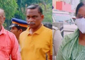 ഇലന്തൂർ ഇരട്ട നരബലി കേസ് മുഖ്യപ്രതിയെ ജയിലിലേക്ക് കൊണ്ടുപോകുന്നതിനിടെ മുണ്ടിൽ ഒളിപ്പിച്ച നിലയിൽ രണ്ടു ചെറിയ കുപ്പികളിലായി ഹെറോയിൻ, സംശയം തോന്നിയത് ബാത്ത് റൂമിൽ പോയി വന്നതിനു ശേഷംമുണ്ടിന്റെ മടിക്കത്ത് മടക്കിപ്പിടിച്ചിരിക്കുന്നത് ശ്രദ്ധയിൽപ്പെട്ടതോടെ!! ഹെറോയിൽ കൈമാറിയത് ശുചിമുറിയിൽ പോയ സമയത്ത്