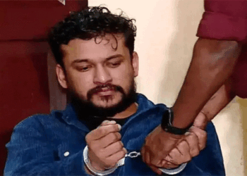 ‘7 വർഷത്തിനിടെ 9 ക്രിമിനൽ കേസുകളിൽ പ്രതി,സമൂഹത്തിന് ഭീഷണി‘; അർജുൻ ആയങ്കിക്കെതിരെ കാപ്പ; കരുതൽ തടങ്കലിൽ പാർപ്പിക്കാൻ ഉത്തരവ്