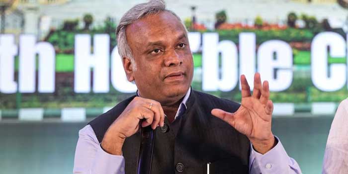 ആർഎസ്എസിനോട് എനിക്ക് ഒരു ചോദ്യം മാത്രമാണ് ചോദിക്കാനുള്ളത്, നിങ്ങൾ പങ്കെടുത്ത സ്വാതന്ത്ര്യസമരം ഏതാണെന്ന് പറയൂ? ആർഎസ്എസിന് ജീവത്യാഗം ചെയ്ത 50 പേരുടെ പട്ടികയെങ്കിലും പുറത്തുവിടാൻ കഴിയുമോ? 500 കോൺഗ്രസുകാരുടെ പട്ടിക നൽകാൻ എനിക്കാകും, രജിസ്റ്റർ ചെയ്ത സംഘടനയല്ലാത്തതിനാൽ നിരോധിക്കാൻ പോലുമാകില്ല… സംഘപരിവാറിനെ വെല്ലുവിളിച്ച് പ്രിയങ്ക് ഖാർഗെ