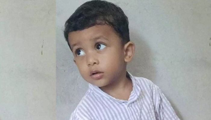 വീട്ടുമുറ്റത്തെ വെള്ളക്കെട്ടില് വീണ് രണ്ടുവയസുകാരന് മരിച്ചു