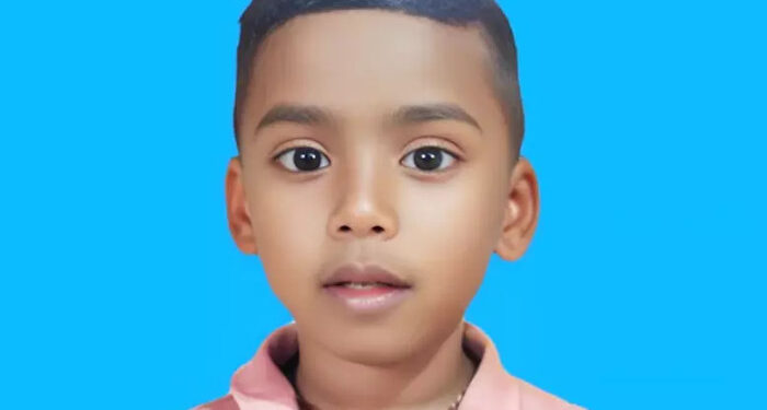 കുര്‍ക്കുറെ പാക്കറ്റില്‍ നിന്നും പ്ലാസ്റ്റിക്ക് പന്ത് കളിപ്പാട്ടമായി ലഭിച്ചു, കളിക്കുന്നതിനിടെ അബദ്ധത്തില്‍ വിഴുങ്ങി, അഞ്ചുവയസുകാരന് ദാരുണാന്ത്യം