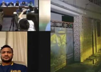 ‘അവർ കൊല്ലുകയോ, അറസ്റ്റ് ചെയ്യുകയോ എന്തുവേണമെങ്കിൽ ചെയ്തോട്ടെ, ഡിസംബറിൽ നാട്ടിലേക്ക് മടങ്ങും’- ഷെയ്ഖ് ഹസീന!! മുൻ പ്രധാനമന്ത്രിക്കൊപ്പം വിർച്വൽ പ്രസ് കോൺഫ്രൻസിൽ പങ്കെടുത്ത പിന്നാലെ ബംഗ്ലാദേശ് മുൻ ക്രിക്കറ്റ് ക്യാപ്റ്റന്റെ വീടിനു നേരെ പെട്രോൾ ബോംബാക്രമണം, വസ്തുവകകൾ തല്ലിത്തകർത്തു