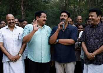 “പാതിരാക്കുറുക്കൻ” ഒരുങ്ങുന്നു.