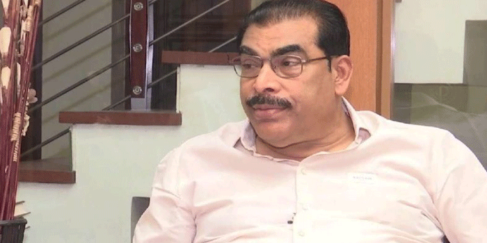 ‘മട്ടൻ ബിരിയാണിയും, മട്ടൻ ചാപ്സും സൂപ്പർ; മലബാർ ടച്ചുണ്ട്‘: കല്ല്യാണത്തിനെത്തി കാറ്ററിങ് സർവ്വീസിനെ പ്രശംസിച്ചു; മന്ത്രി പി. കെ ബഷീറിന് വിമർശനം;  ‘സത്യപ്രതിജ്ഞാ ലംഘനം നടത്തി; സ്വകാര്യ സ്ഥാപനത്തിന്റെ പരസ്യം ചെയ്തു‘