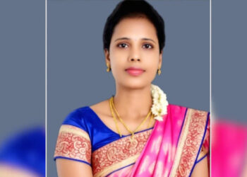 “എമർജൻസി അവധി ചോദിച്ചപ്പോൾ പോലും നല്കിയില്ല, നിരന്തരം വേട്ടയാടി, പീഡനം സഹിക്കാതെയാണ് താൻ ഈ അറ്റകൈ പ്രയോഗിക്കുന്നത്”, അവധിയില്ലാതെ ജോലി ചെയ്തത് നാല് മാസം, ചോദ്യം ചെയ്തപ്പോള് പിരിച്ചുവിട്ടു, യുവതി കളനാശിനി കഴിച്ച് ജീവനൊടുക്കി