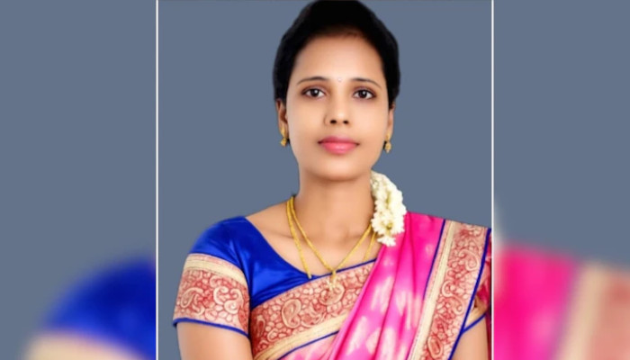 “എമർജൻസി അവധി ചോദിച്ചപ്പോൾ പോലും നല്‍കിയില്ല, നിരന്തരം വേട്ടയാടി, പീഡനം സഹിക്കാതെയാണ്  താൻ ഈ അറ്റകൈ പ്രയോഗിക്കുന്നത്”, അവധിയില്ലാതെ ജോലി ചെയ്തത് നാല് മാസം, ചോദ്യം ചെയ്തപ്പോള്‍ പിരിച്ചുവിട്ടു, യുവതി  കളനാശിനി കഴിച്ച് ജീവനൊടുക്കി
