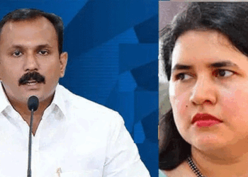 ‘പുറത്തുവന്നിരിക്കുന്നത് ഭീമാകാര മഞ്ഞുമലയുടെ ചെറിയൊരറ്റം മാത്രം; പിണറായി വൈദ്യുതി മന്ത്രിയായ കാലം മുതലുള്ള അഴിമതിപ്പണം ഒളിപ്പിക്കാൻ വീണയുടെ കമ്പനികളെ ഉപയോഗിച്ചു; സ്വപ്ന സുരേഷ് പറഞ്ഞതൊക്കെയും ശരിവയ്ക്കും വിധമാണ് കാര്യങ്ങൾ‘: ഷോൺ ജോർജ്ജ്