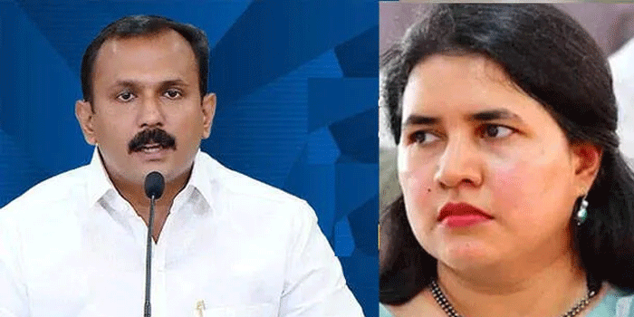 ‘പുറത്തുവന്നിരിക്കുന്നത് ഭീമാകാര മഞ്ഞുമലയുടെ ചെറിയൊരറ്റം മാത്രം; പിണറായി വൈദ്യുതി മന്ത്രിയായ കാലം മുതലുള്ള അഴിമതിപ്പണം ഒളിപ്പിക്കാൻ വീണയുടെ കമ്പനികളെ ഉപയോഗിച്ചു; സ്വപ്ന സുരേഷ് പറഞ്ഞതൊക്കെയും ശരിവയ്ക്കും വിധമാണ് കാര്യങ്ങൾ‘: ഷോൺ ജോർജ്ജ്