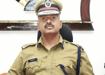 ‘എന്താണ് ഇത്ര തിടുക്കം? അതും ആരോപണം നേരിടുന്നയാൾക്ക് സ്ഥാനക്കയറ്റം നൽകാൻ?’എസ്. ശ്രീജിത്തിന് ഡിജിപി പദവി നൽകാനുള്ള നീക്കത്തിൽ സർക്കാരിന് ഹൈക്കോടതിയുടെ രൂക്ഷ വിമർശനം