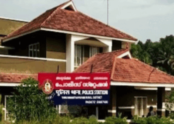 ഓണാഘോഷത്തിനിടെ മദ്യലഹരിയിൽ പോലീസുകാർ; എസ്.പി.യെ കണ്ടതോടെ ഒരാൾ ഓടി, മൂന്ന് പേർക്ക് സസ്പെൻഷൻ