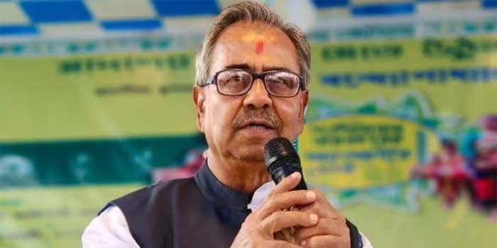 ‘രാഷ്ട്രീയത്തിൽ പ്രവേശിച്ചത് ഒരു തെറ്റായിരുന്നെന്ന് ഞാൻ ഇന്ന് മനസിലാക്കുന്നു, എന്റെ കുടുംബത്തിലെ യുവാക്കൾ രാഷ്ട്രീയത്തിൽ ചേരരുതെന്ന് ഞാൻ ഉപദേശിക്കുന്നു’- ആത്മഹത്യാ കുറിപ്പ്!! മുൻ ബംഗാൾ ഡെപ്യൂട്ടി സ്പീക്കറും തൃണമൂൽ എംഎൽഎയുമായ ആശിഷ് ബാനർജിയെ പാർട്ടി ഓഫീസിൽ മരിച്ച നിലയിൽ