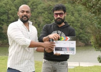 ടൊവിനോ തോമസ് നായകനായ മുൻപേ ചിത്രീകരണം ആരംഭിച്ചു സൈജു ശ്രീധരൻ സംവിധായകൻ