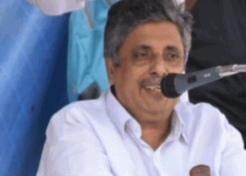 ‘പോലീസുകാരുടെ വീട്ടിലും അമ്മയും പെങ്ങന്മാരും ഉണ്ടല്ലോ; ഞങ്ങളും കയറും; നോക്കിവെച്ചിട്ടുണ്ട്’- ഭീഷണിയുയർത്തി  സിപിഎം സംസ്ഥാന കമ്മിറ്റി അംഗം കെ.പി. ഉദയഭാനു