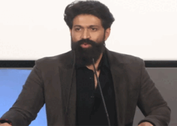 ‘എന്റെ സംസ്ക്കാര ചടങ്ങിന് യഷും സിദ്ധരാമയ്യയും വരണം‘- കുറിപ്പെഴുതിവച്ച് 25 കാരൻ ജീവനൊടുക്കി; പോകാതിരുന്നതിന്റെ കാരണം വ്യക്തമാക്കി നടൻ