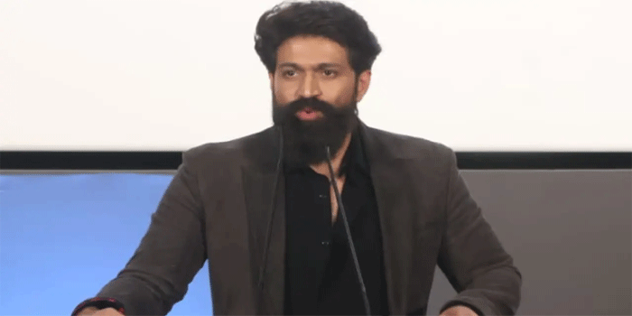 ‘എന്റെ സംസ്ക്കാര ചടങ്ങിന് യഷും സിദ്ധരാമയ്യയും വരണം‘- കുറിപ്പെഴുതിവച്ച് 25 കാരൻ ജീവനൊടുക്കി; പോകാതിരുന്നതിന്റെ കാരണം വ്യക്തമാക്കി നടൻ