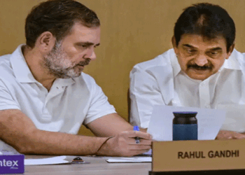 ‘ഞങ്ങൾ പോകുമ്പോൾ നിങ്ങൾ വരും’; മോദി തന്നോട് പറഞ്ഞതായി രാഹുൽ, 2024 തിരഞ്ഞെടുപ്പിലും ക്രമക്കേട് നടന്നു; ഗുരുതര ആരോപണം