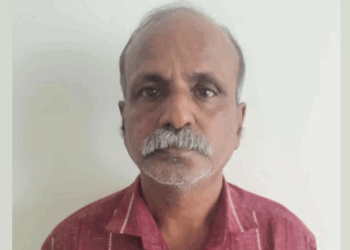 മദ്യലഹരിയിൽ ഭാര്യയെ മർദ്ദിച്ചു;  ചോദ്യം ചെയ്ത മകനെ ഇറച്ചിവെട്ടുന്ന കത്തികൊണ്ട് മകനെ ഇറച്ചിവെട്ടുന്ന കത്തികൊണ്ട് തലങ്ങും വിലങ്ങും വെട്ടി; പിതാവിന് 5 വർഷം കഠിനതടവും 10,000 രൂപ പിഴയും