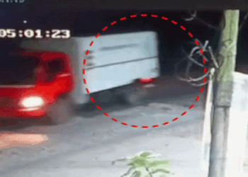 ഒറ്റപ്പാലത്ത് വീണ്ടും റോഡിലെ കുഴി വില്ലനായി; ഗട്ടർ ഒഴിവാക്കാൻ ലോറി വെട്ടിച്ചു; ബൈക്കിലിടിച്ചു; യുവാവിന് ദാരുണാന്ത്യം, സഹോദരന് ഗുരുതര പരിക്ക്