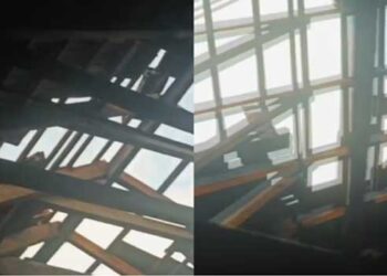 നെടുമ്പാശേരിയിലേക്കുള്ള യാത്രയിൽ ഇത്തവണ വിമാനം കൊണ്ടുപോയത് സ്കൂളിന്റെ മേൽക്കൂര, വിമാനം താഴ്ന്ന് പറക്കുന്നതിനിടെ മേൽക്കൂരയുടെ ഓടുകൾ പറന്നുപോയി, രാത്രിയായതിനാൽ ഒഴിവായത് വൻ അപകടം