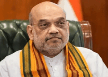 ഭക്ഷ്യവിഷബാധ; അമിത് ഷായ്ക്ക് ഛർദിയും തളർച്ചയും, കർണാടകയിലെ രണ്ട് പരിപാടികൾ ഒഴിവാക്കി