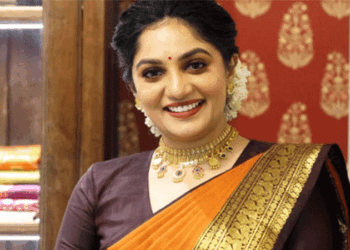 ‘കരഞ്ഞ് കാലുപിടിച്ച് യാചിച്ചിട്ടുണ്ട്, എന്നെ കളഞ്ഞിട്ട് പോകരുതെന്ന്’; ബിഗ് ബോസിന് ശേഷമുള്ള പ്രണയത്തകർച്ചയെക്കുറിച്ച് ആര്യ ബഡായി