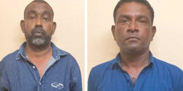 പ്രതിയുടെ ഭാര്യയുടെ വക്കാലത്ത് ഏറ്റെടുത്തു, അഭിഭാഷകനായ മകനെ തിരക്കി വന്നപ്പോൾ വീട്ടിലുണ്ടായിരുന്നത് പിതാവ്, കത്തിക്ക് വയറിലും കഴുത്തിലും മാരകമായി കുത്തിപ്പരിക്കേൽപ്പിച്ച വയോധികൻ മരണത്തിനു കീഴടങ്ങി